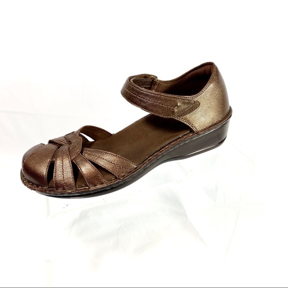 Aravon By New Balance Flats Bronze Size 7 AA - Picture 1 of 8